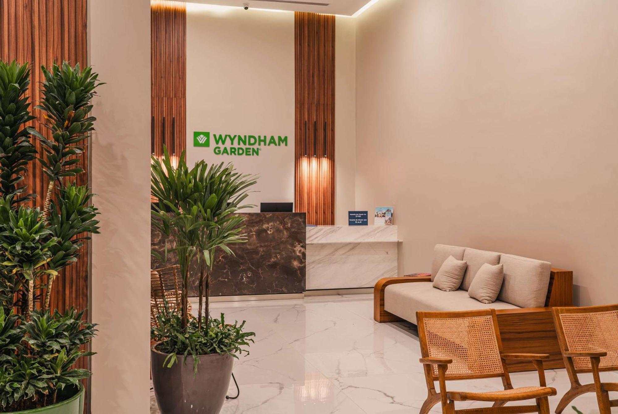 Hotel Wyndham Garden Marina Mazatlán
