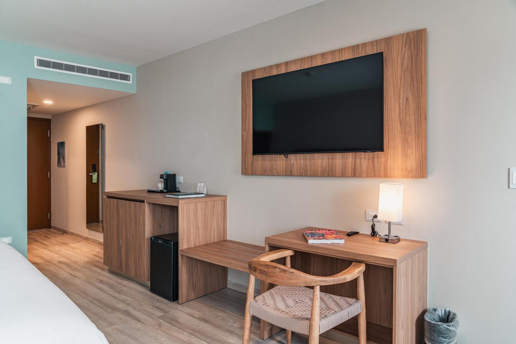 Hotel Wyndham Garden Marina Mazatlán