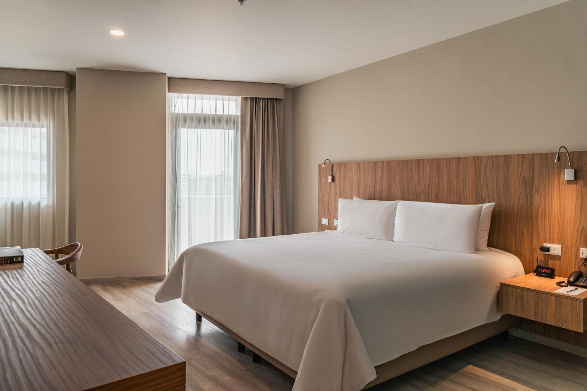 Wyndham Garden Marina Hotel Mazatlan